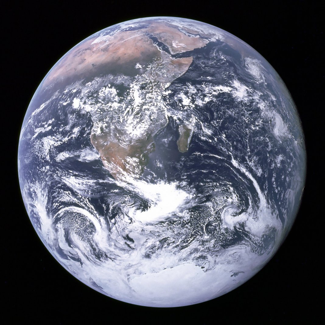 ziemia widziana z apollo17